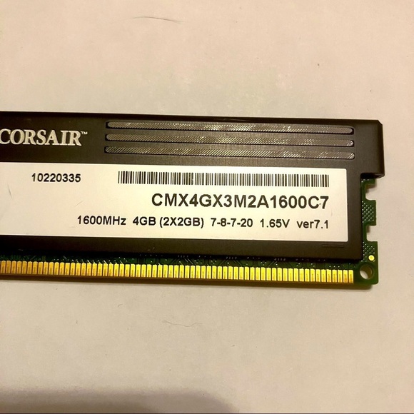 CORSAIR xms3 Memory 4GB (2X2GB) One piece untested - Picture 2 of 3